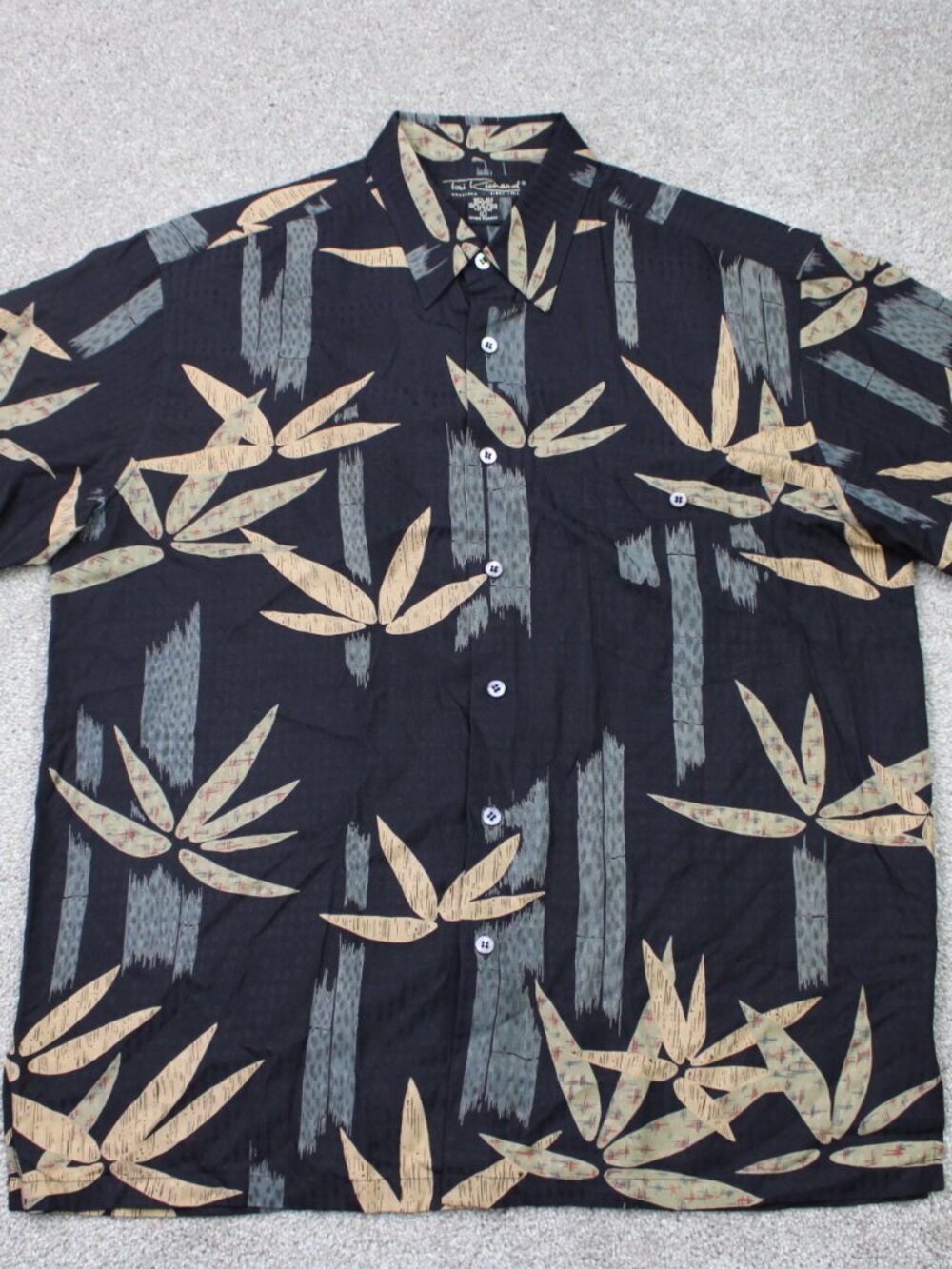 Tori Richard Shirt Mens Large Black/Beige Floral 100% Silk Short Sleeve Button